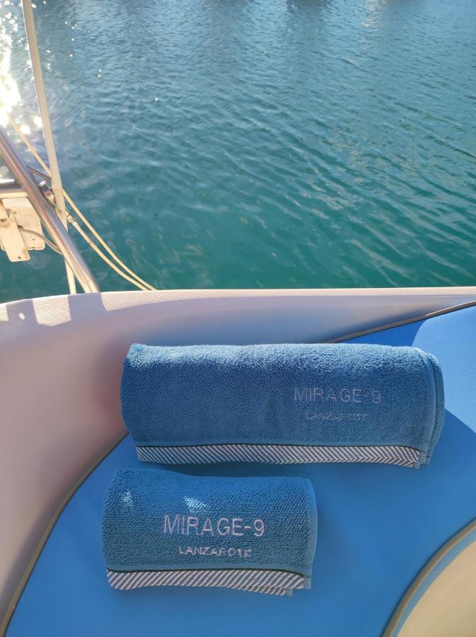 Magnifico Barco En La Graciosa Hotell Caleta de Sebo Exteriör bild