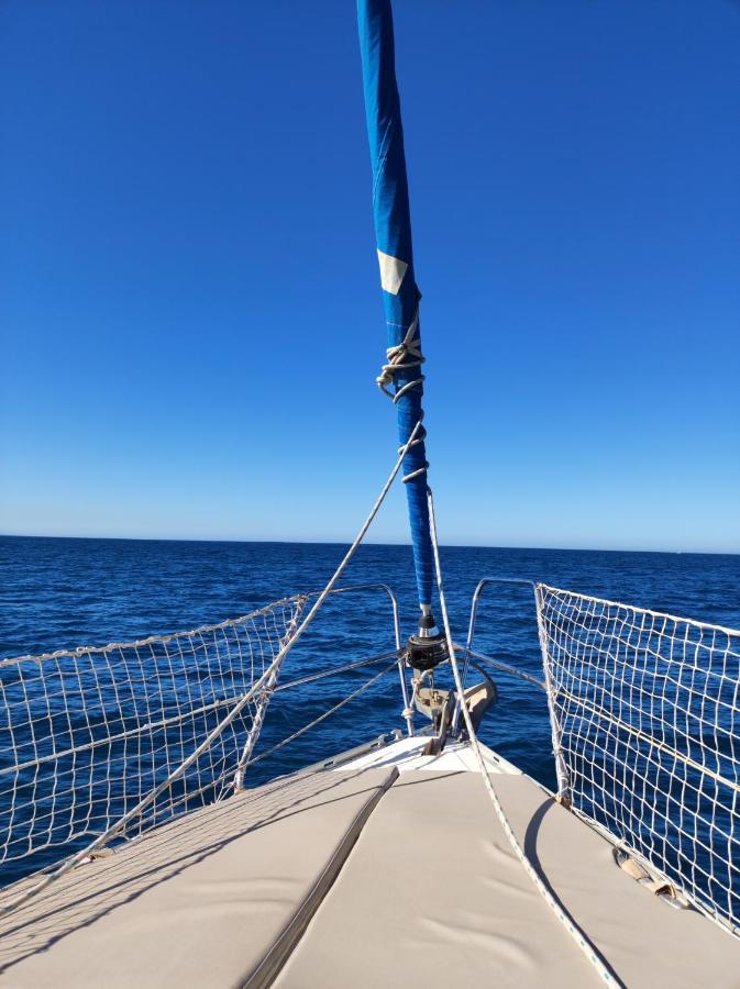 Magnifico Barco En La Graciosa Hotell Caleta de Sebo Exteriör bild