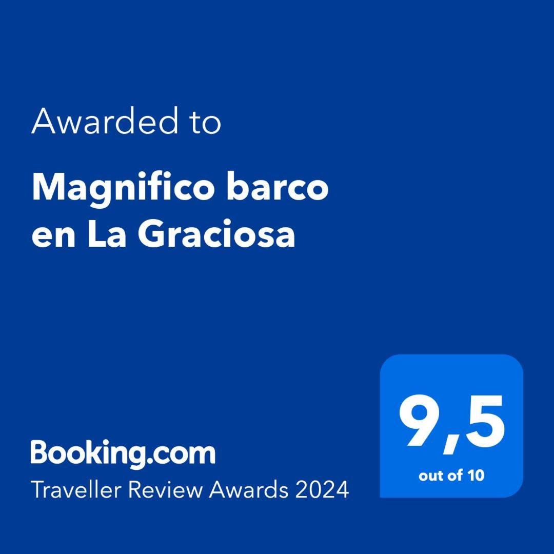 Magnifico Barco En La Graciosa Hotell Caleta de Sebo Exteriör bild